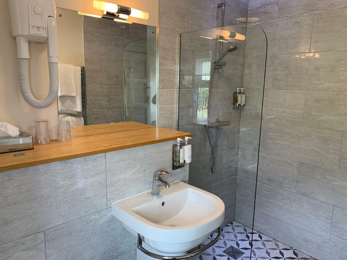 Trevalsa Court Hotel 3*